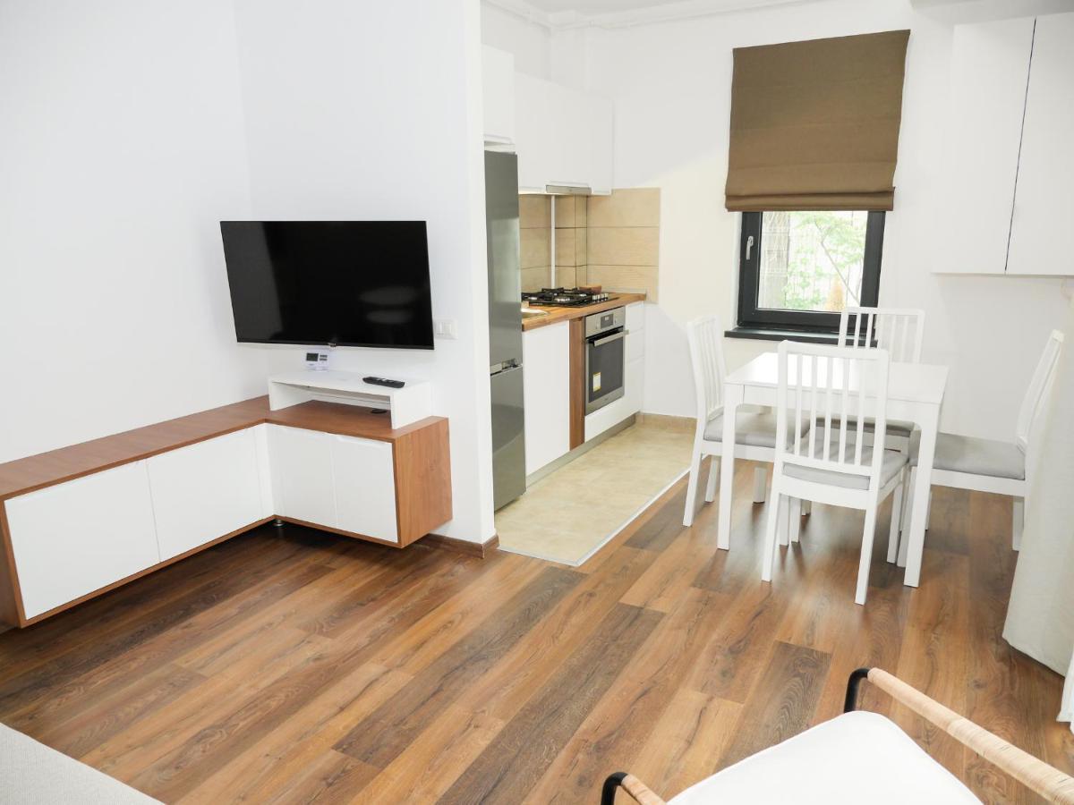 פיאטרה ניאמט Clement Apartments מראה חיצוני תמונה
