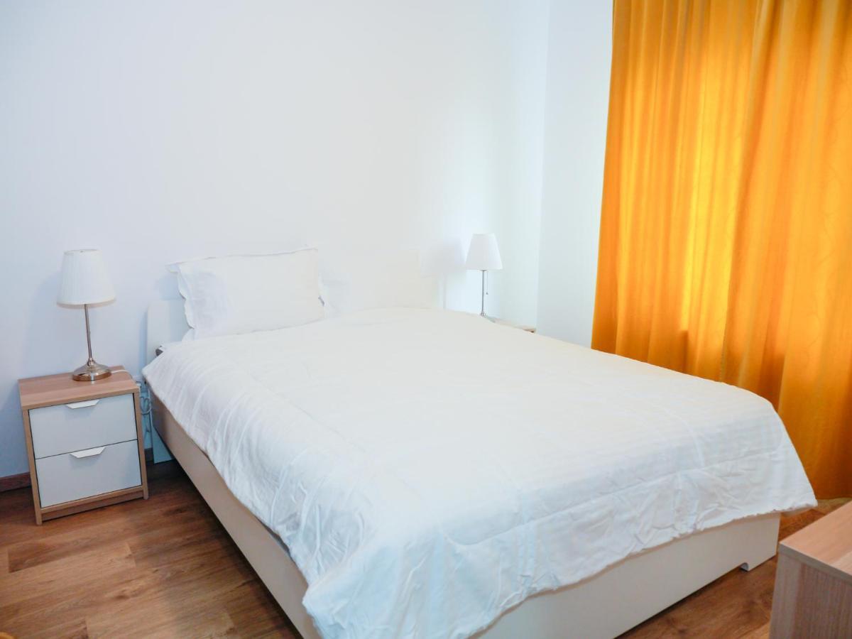 פיאטרה ניאמט Clement Apartments מראה חיצוני תמונה