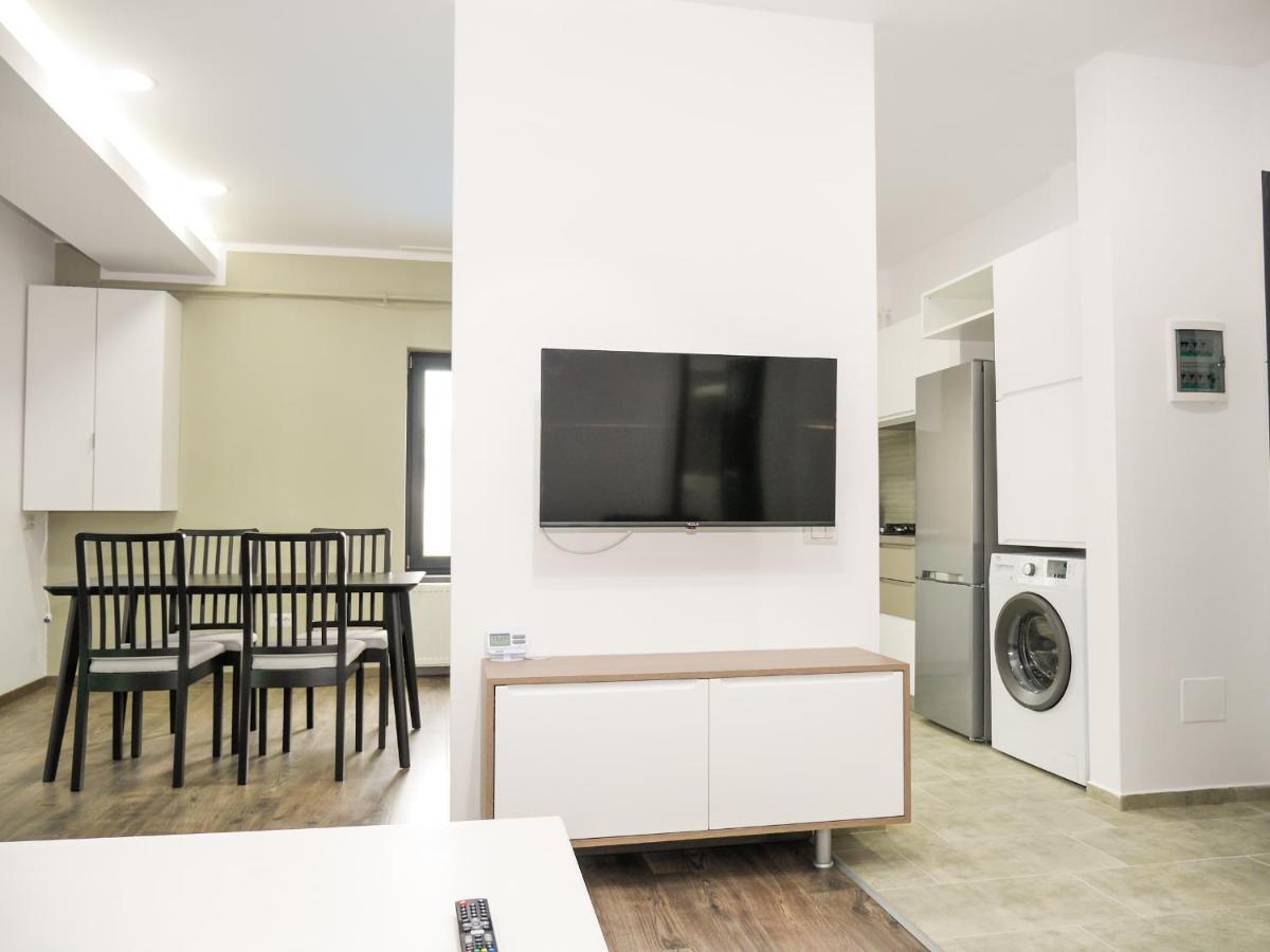 פיאטרה ניאמט Clement Apartments מראה חיצוני תמונה