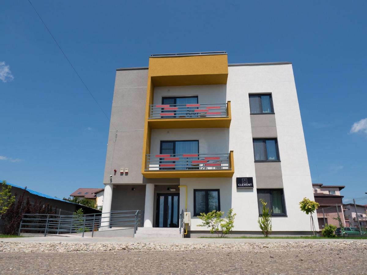 פיאטרה ניאמט Clement Apartments מראה חיצוני תמונה